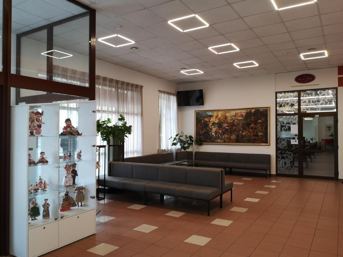 Pan Tadeusz Hotel VNO Exterior photo